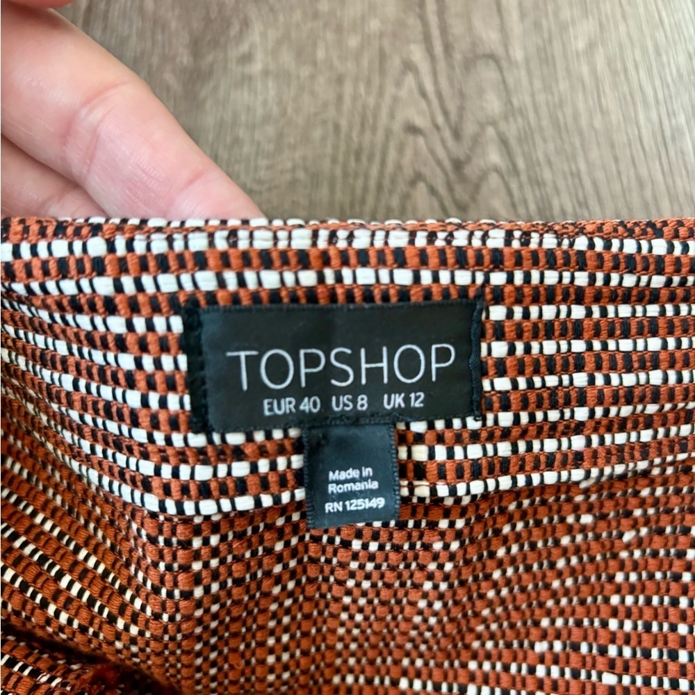 Topshop Black, White & Rust Printed Skirt – Size 8 - Picture 5 of 12